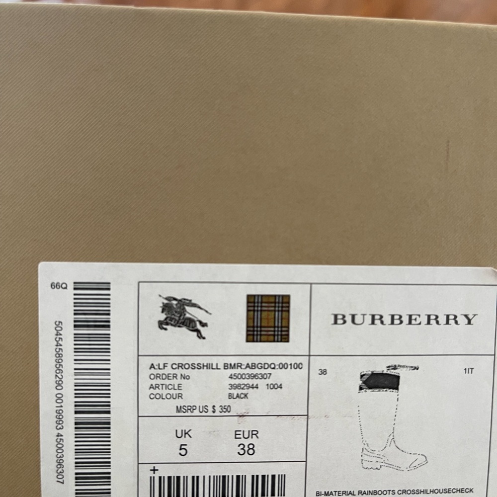 Burberry Boot - Picture 2 of 4